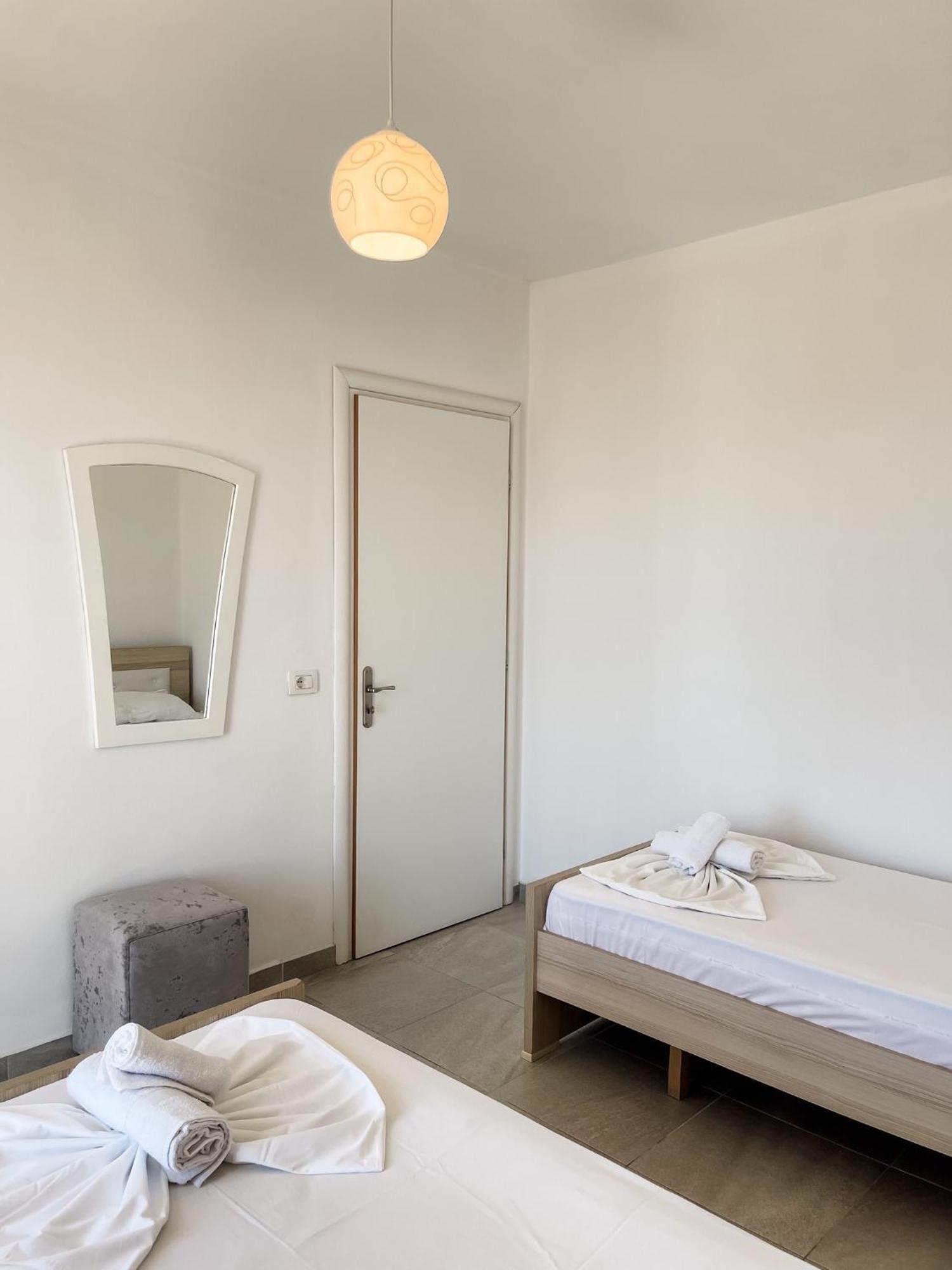 L.T. Noy'S Apartment Sarandë 外观 照片